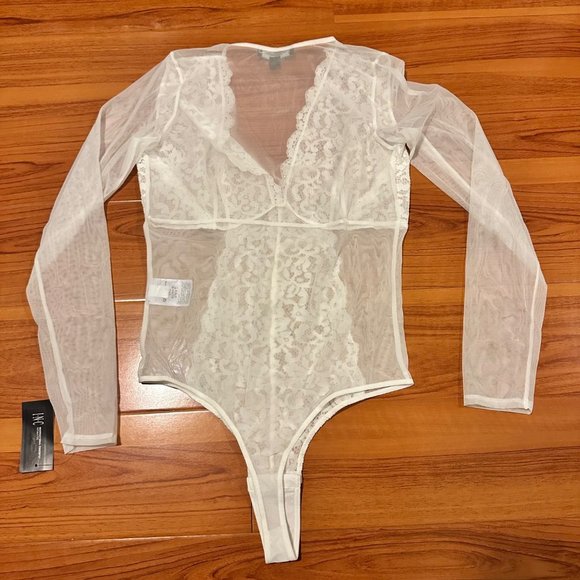 NWT INC Intimates Lingerie Lace Bodysuit Bridal White Long Sleeves Size Medium - Picture 10 of 13